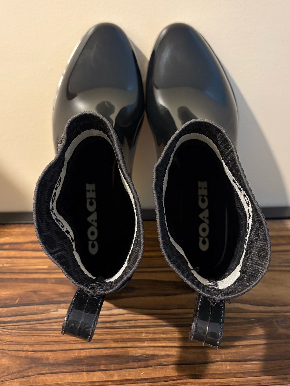 Coach Black Patent Ankle Rain Boots with Signature Knit Panel, Sz 10 - Picture 4 of 6